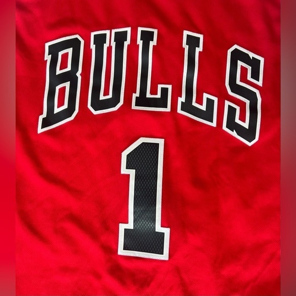 Derrick Rose Chicago Bulls 
Classic Red Adidas Jersey - Picture 3 of 13